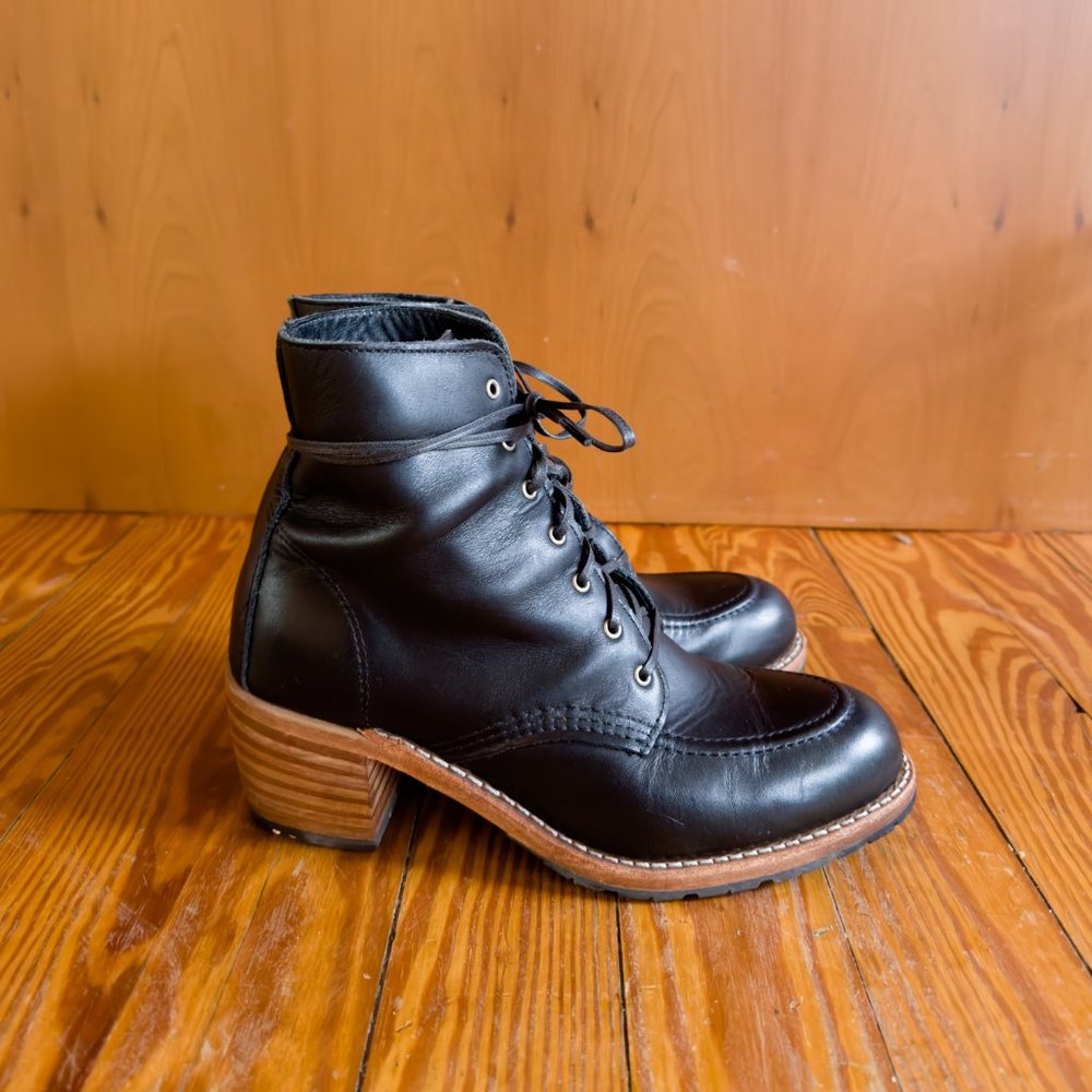 Red Wing Clara Black